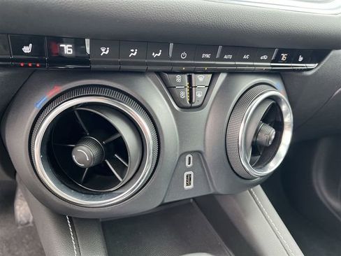 Certified 2023 Chevrolet Blazer LT FWD image 18