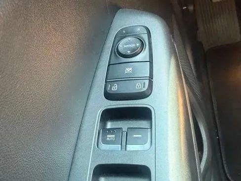 Used 2017 Kia Sportage EX FWD image 16