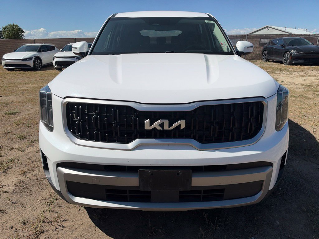 Certified 2023 Kia Telluride LX AWD/4WD image 8