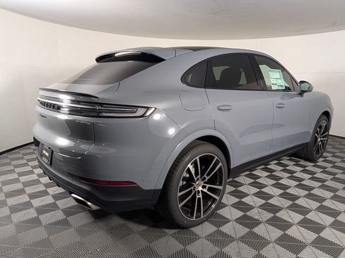 New 2026 Porsche Cayenne Coupe AWD/4WD image 6