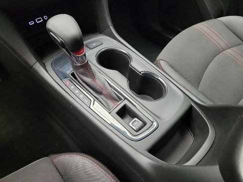 Used 2022 Chevrolet Equinox RS w/ LPO, Floor Liner Package image 26