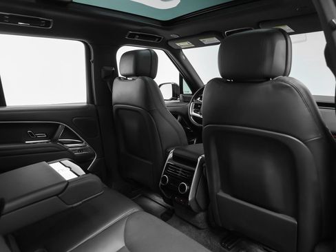 Used 2023 Land Rover Range Rover SE AWD/4WD image 23