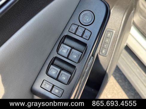 Used 2015 Chevrolet Tahoe LT AWD/4WD image 15