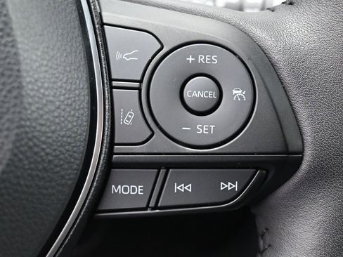 Certified 2025 Toyota RAV4 XLE Premium image 19