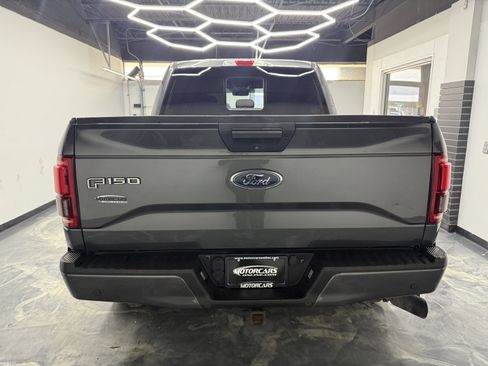 Used 2017 Ford F150 XLT w/ Equipment Group 302A Luxury image 4