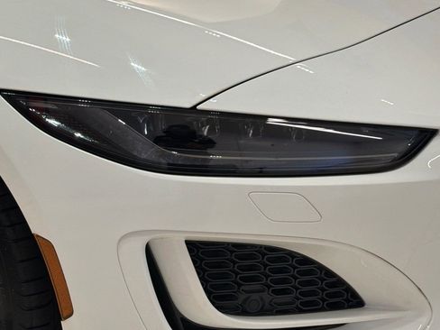 New 2024 Jaguar F-TYPE R-Dynamic RWD image 10
