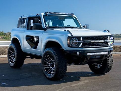 Used 2023 Ford Bronco 2-Door w/ Sasquatch Package AWD/4WD image 22