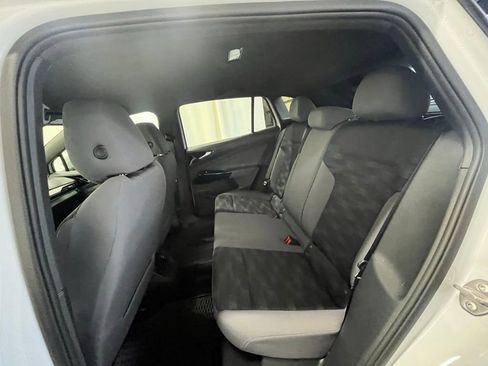 Used 2022 Volkswagen ID.4 Pro image 22