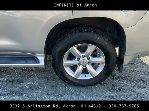 Used 2011 Lexus GX 460 image 19