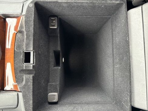 Used 2020 Cadillac Escalade ESV Premium Luxury w/ LPO, Radiant Package image 49