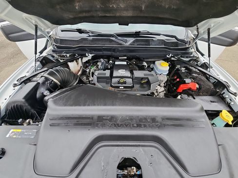 Certified 2024 RAM 3500 Big Horn image 17