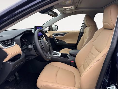 New 2025 Toyota RAV4 XLE Premium image 11