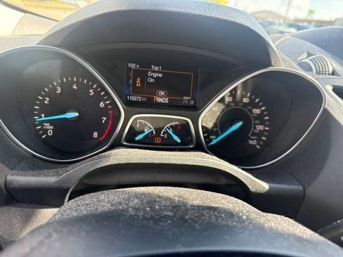 Used 2017 Ford Escape SE w/ Equipment Group 201A AWD/4WD image 18