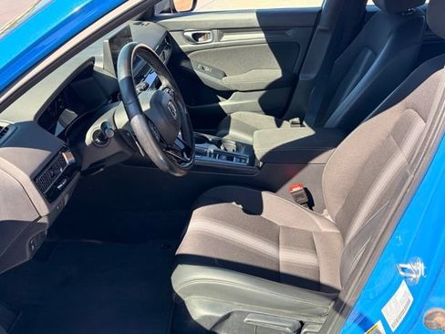 Used 2023 Honda Civic Sport image 6