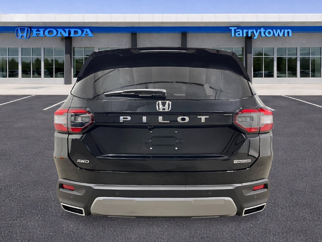 New 2026 Honda Pilot Touring image 4
