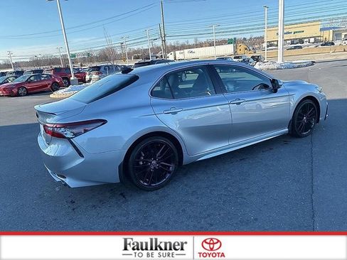 Used 2022 Toyota Camry XSE w/ Navigation Package image 7
