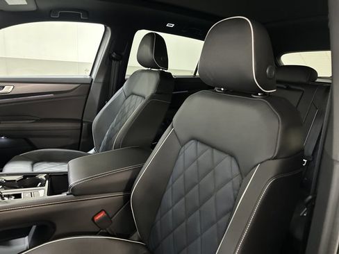 New 2026 Volkswagen Atlas Cross Sport SEL Premium R-Line image 14