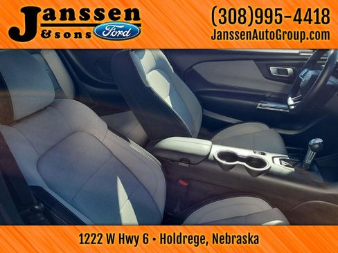 Used 2024 Ford Mustang Coupe image 7