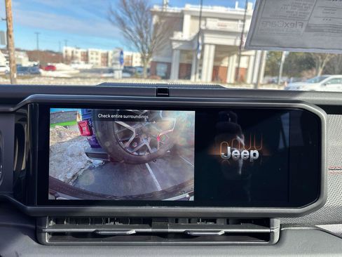 New 2026 Jeep Wrangler Unlimited Rubicon image 9