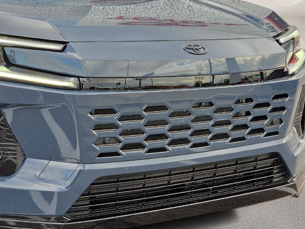 New 2026 Toyota RAV4 XSE AWD/4WD image 7