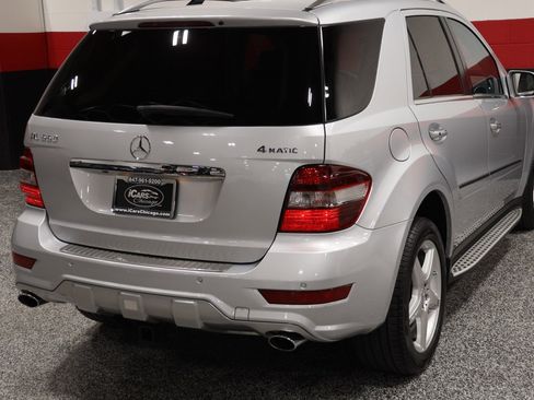 Used 2009 Mercedes-Benz ML 550 4MATIC image 30