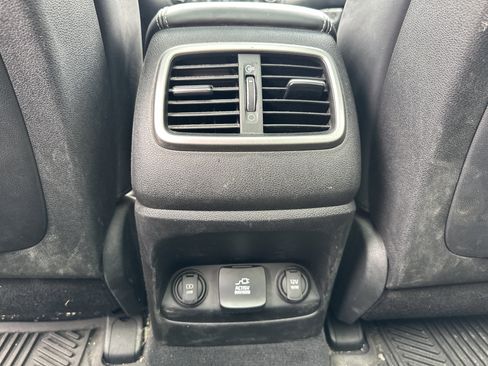 Used 2016 Kia Sorento SX AWD/4WD image 17
