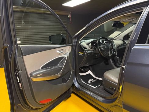 Used 2015 Hyundai Santa Fe Sport 2.0T w/ Option Group 05 image 33