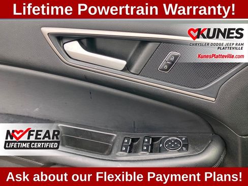 Used 2023 Ford Edge SEL image 12