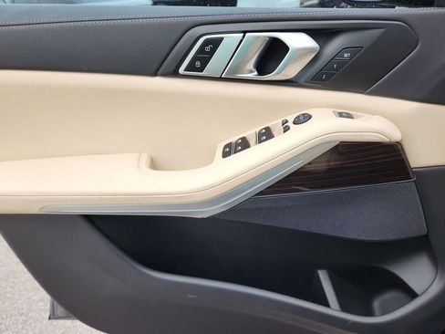 Used 2020 BMW X5 sDrive40i w/ Premium Package image 26