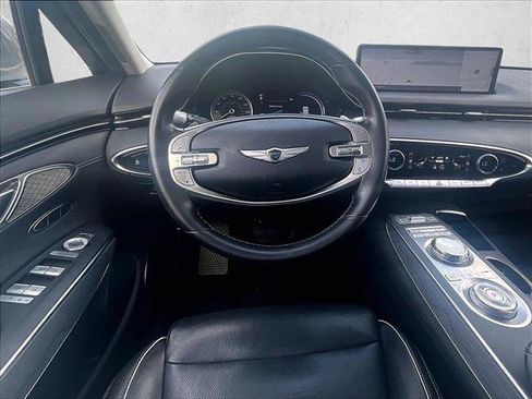 Used 2023 Genesis GV70 2.5T w/ Advanced Package AWD/4WD image 7