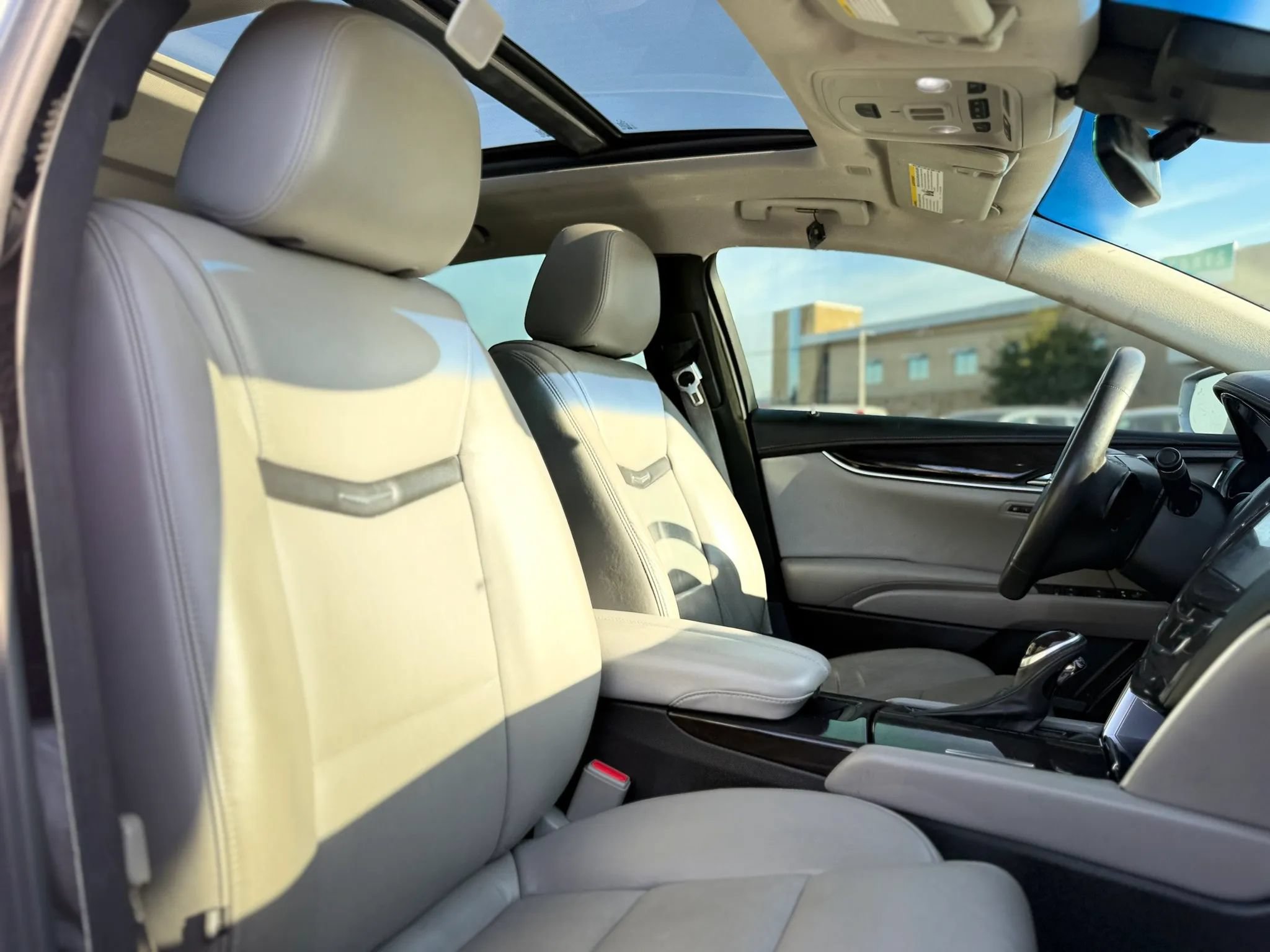 Used 2017 Cadillac XTS Luxury w/ Driver Awareness Package FWD image 21
