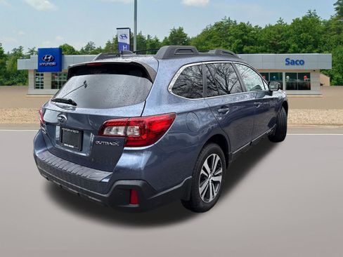 Used 2018 Subaru Outback 2.5i Limited AWD/4WD image 5