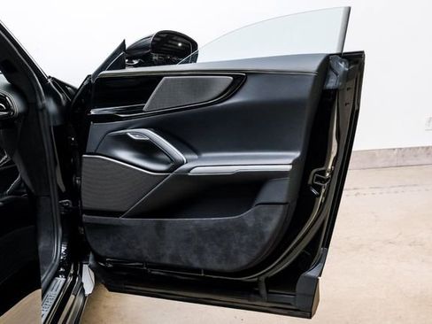 Used 2025 Ferrari Purosangue image 77