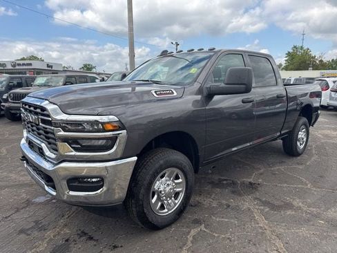 New 2026 RAM 2500 Tradesman w/ Chrome Appearance Group AWD/4WD image 8