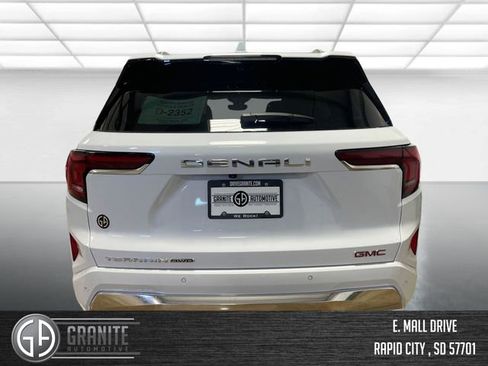New 2026 GMC Terrain Denali AWD/4WD image 4