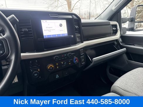 Used 2025 Ford F250 XLT image 13