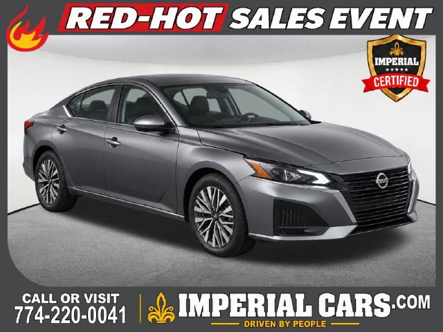 Used 2023 Nissan Altima 2.5 SV w/ SV Premium Package AWD/4WD image 1