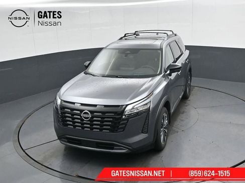 New 2026 Nissan Pathfinder Platinum image 57