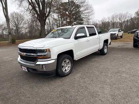 Used 2017 Chevrolet Silverado 1500 LT w/ All Star Edition image 3