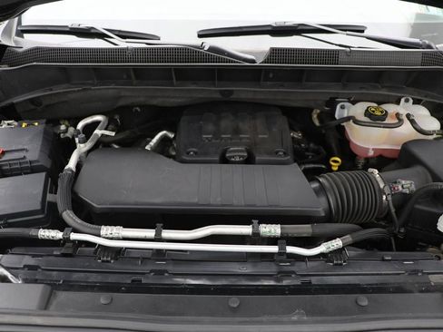 Used 2024 Chevrolet Silverado 1500 Custom AWD/4WD image 29