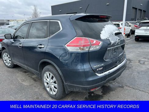 Used 2015 Nissan Rogue S image 2