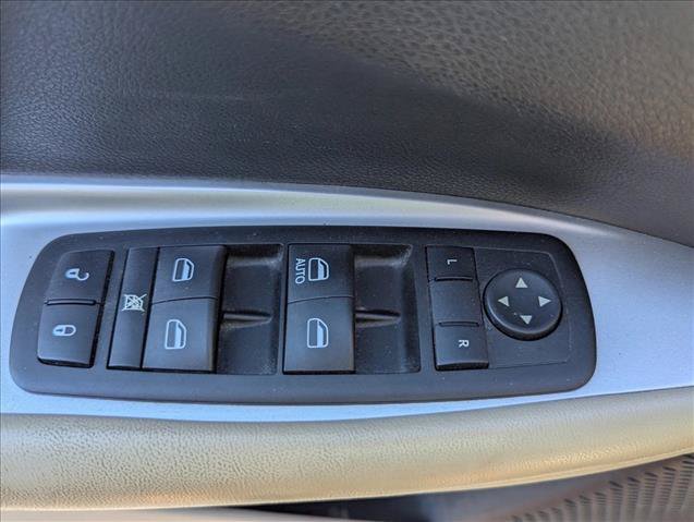 Used 2014 Dodge Journey SE w/ Flexible Seating Group FWD image 10