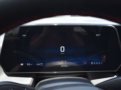 Used 2026 Chevrolet Equinox RS w/ Convenience Package III AWD/4WD image 33