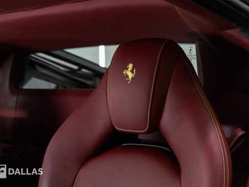 Used 2017 Ferrari 488 GTB RWD image 27