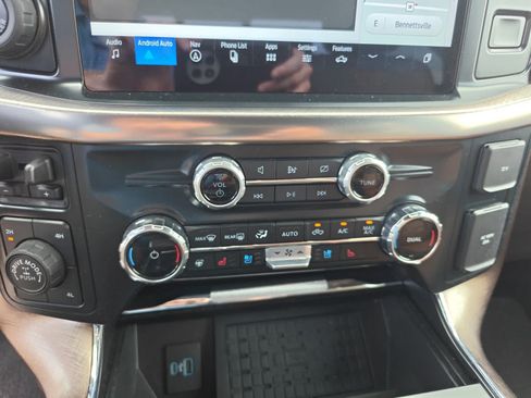 Used 2024 Ford F150 King Ranch AWD/4WD image 17