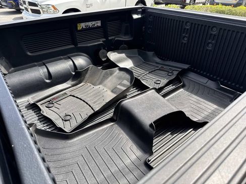 Used 2019 Ford Ranger XL w/ Equipment Group 101A Mid RWD image 15