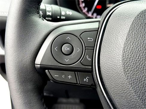 Used 2024 Toyota RAV4 XLE Premium image 16