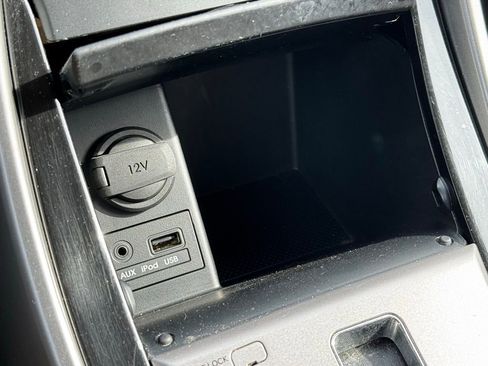 Used 2013 Hyundai Elantra GLS w/ Preferred Pkg image 16