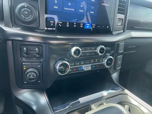 Used 2025 Ford F150 Lariat w/ Equipment Group 501A Mid AWD/4WD image 19
