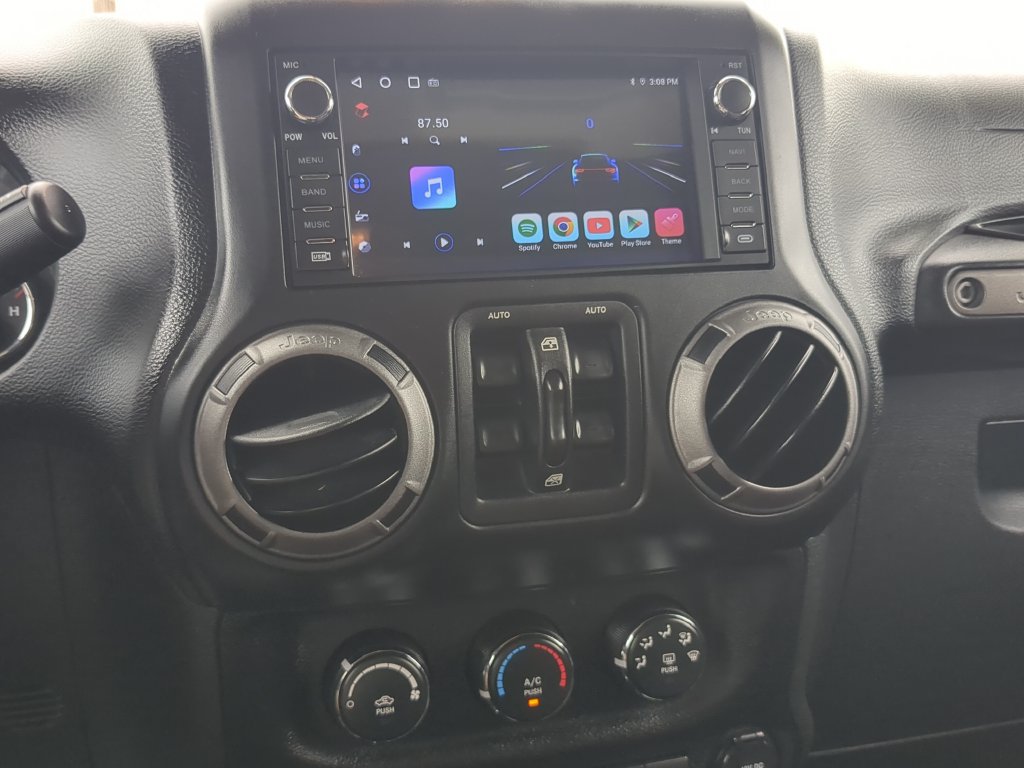 Used 2013 Jeep Wrangler Unlimited Sport AWD/4WD image 22